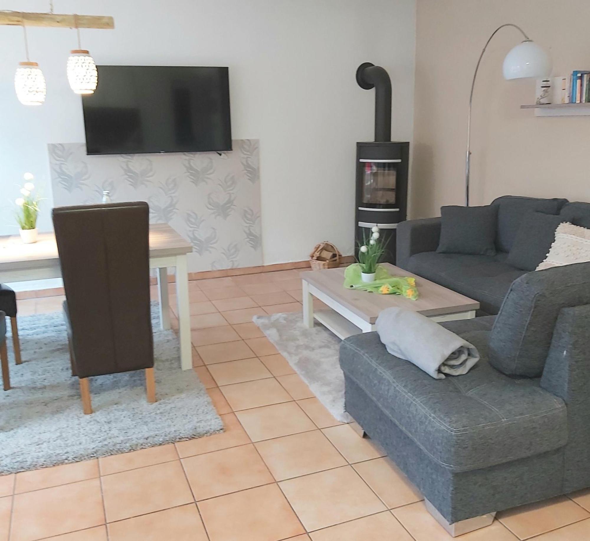 Ferienwohnung Yachthafen De Lorenzo คาโรลิเนนซีล ภายนอก รูปภาพ