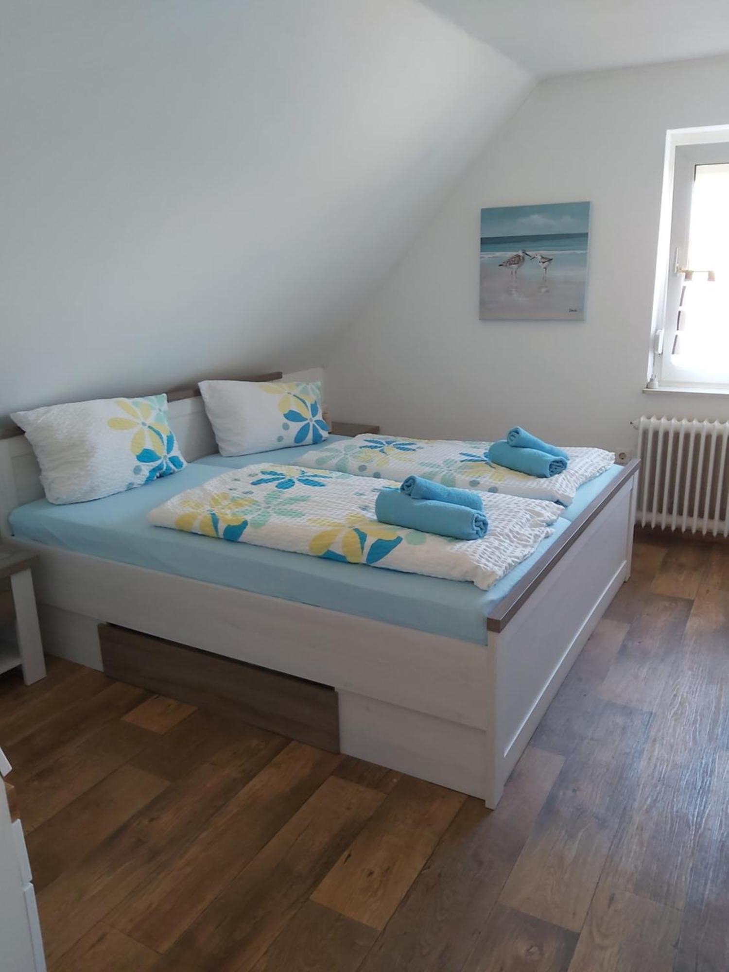 Ferienwohnung Yachthafen De Lorenzo คาโรลิเนนซีล ภายนอก รูปภาพ